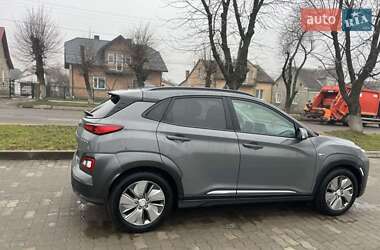 Внедорожник / Кроссовер Hyundai Kona 2019 в Сокале