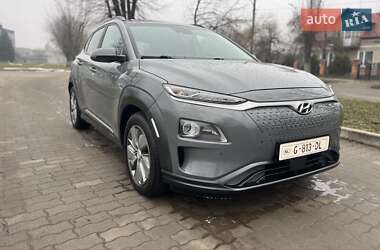 Внедорожник / Кроссовер Hyundai Kona 2019 в Сокале