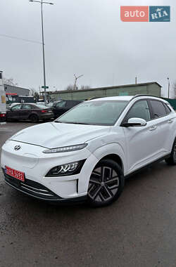 Позашляховик / Кросовер Hyundai Kona 2021 в Рівному