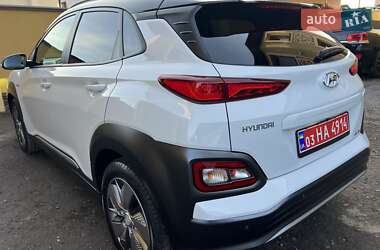 Внедорожник / Кроссовер Hyundai Kona 2020 в Львове