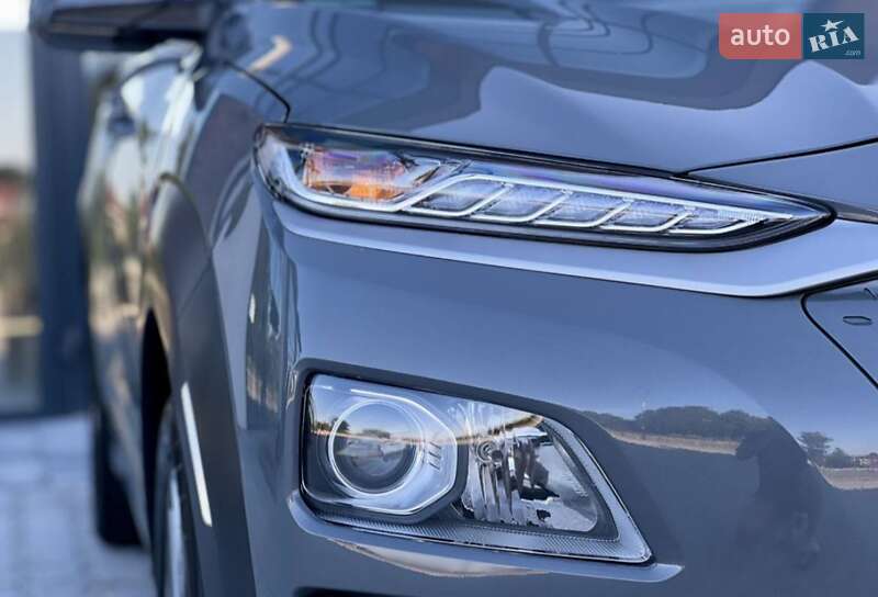 Внедорожник / Кроссовер Hyundai Kona 2020 в Тернополе