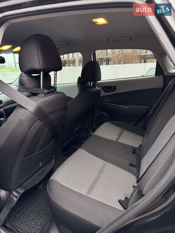 Внедорожник / Кроссовер Hyundai Kona 2018 в Виннице