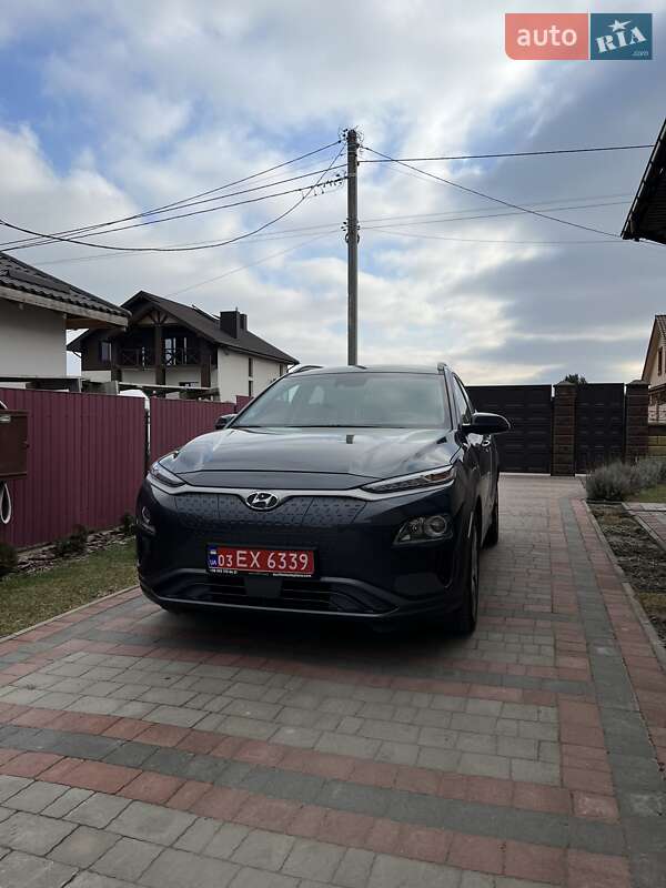 Позашляховик / Кросовер Hyundai Kona 2020 в Рівному