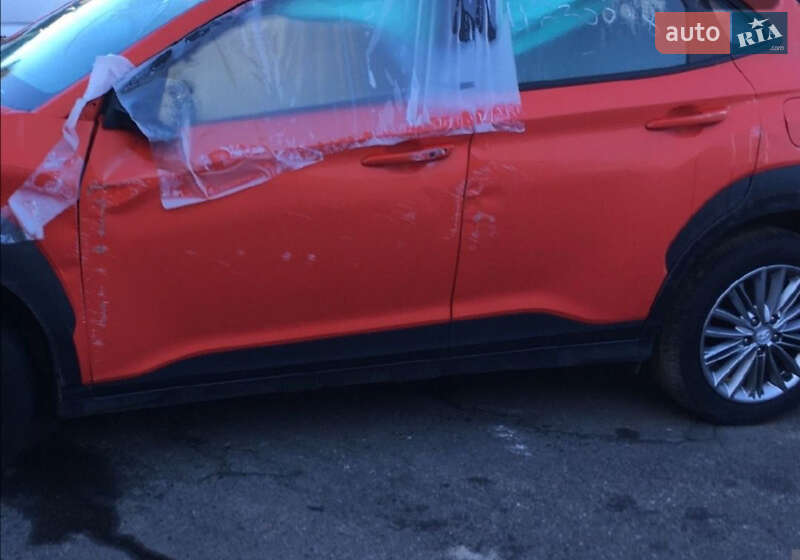 Внедорожник / Кроссовер Hyundai Kona 2019 в Киеве