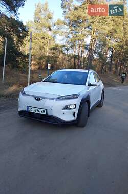 Внедорожник / Кроссовер Hyundai Kona 2020 в 