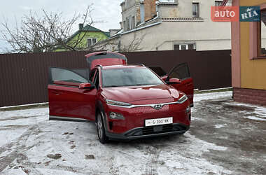 Внедорожник / Кроссовер Hyundai Kona 2019 в Ровно