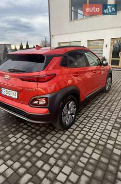 Внедорожник / Кроссовер Hyundai Kona 2019 в Снятине