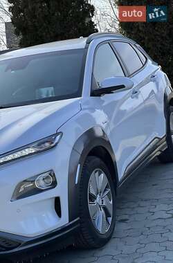 Позашляховик / Кросовер Hyundai Kona 2019 в Дубні