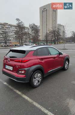 Внедорожник / Кроссовер Hyundai Kona 2020 в 