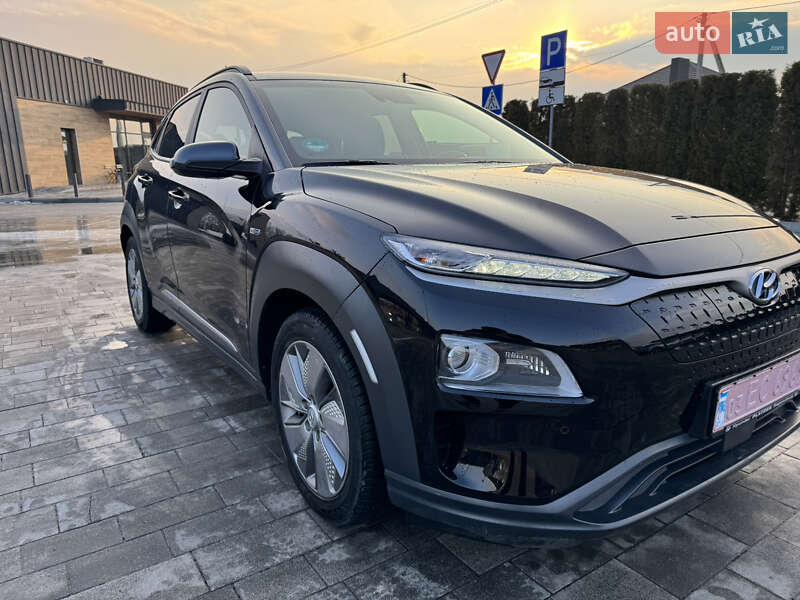 Внедорожник / Кроссовер Hyundai Kona 2020 в Луцке