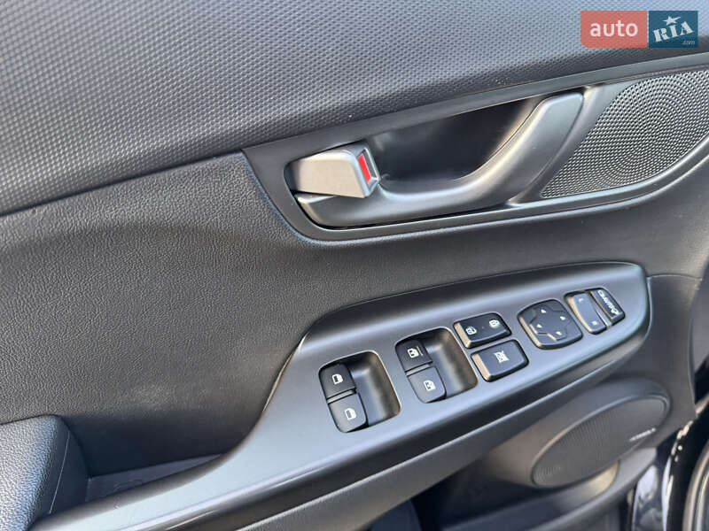 Внедорожник / Кроссовер Hyundai Kona 2020 в Луцке