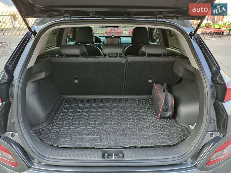 Позашляховик / Кросовер Hyundai Kona 2019 в Чернігові