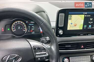 Внедорожник / Кроссовер Hyundai Kona 2019 в 