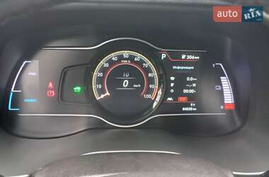 Внедорожник / Кроссовер Hyundai Kona 2019 в 