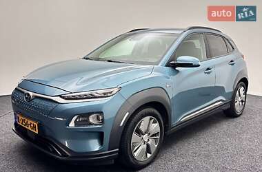 Внедорожник / Кроссовер Hyundai Kona 2019 в Киеве