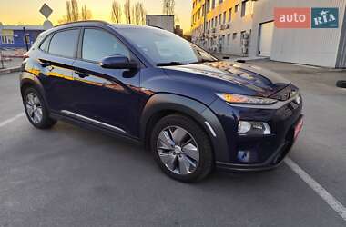 Позашляховик / Кросовер Hyundai Kona 2020 в 