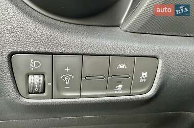 Позашляховик / Кросовер Hyundai Kona 2020 в 