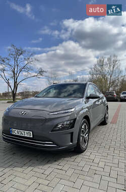 Внедорожник / Кроссовер Hyundai Kona 2022 в 