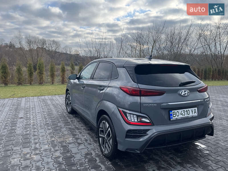 Внедорожник / Кроссовер Hyundai Kona 2022 в Збараже