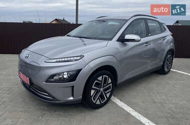 Внедорожник / Кроссовер Hyundai Kona 2021 в 