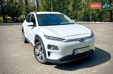 Внедорожник / Кроссовер Hyundai Kona 2019 в Радивилове