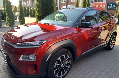 Внедорожник / Кроссовер Hyundai Kona 2020 в 