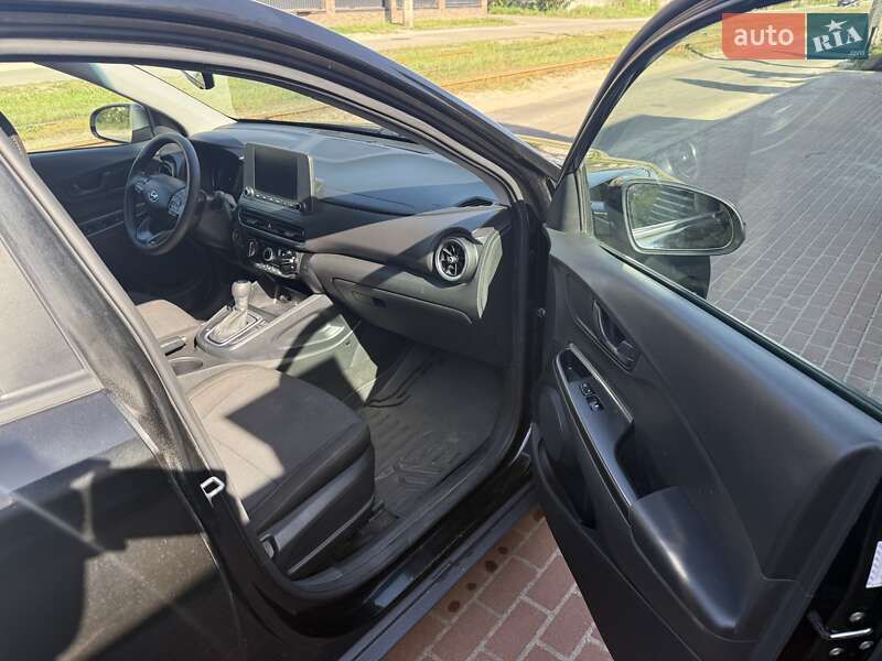 Позашляховик / Кросовер Hyundai Kona 2021 в Києві