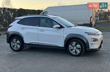 Позашляховик / Кросовер Hyundai Kona 2020 в 