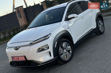 Позашляховик / Кросовер Hyundai Kona 2020 в 