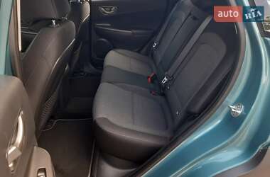 Внедорожник / Кроссовер Hyundai Kona 2020 в 
