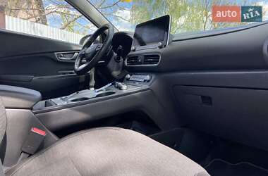 Позашляховик / Кросовер Hyundai Kona 2020 в 