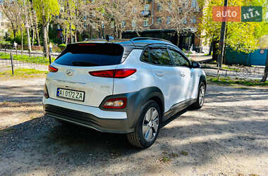 Позашляховик / Кросовер Hyundai Kona 2019 в 