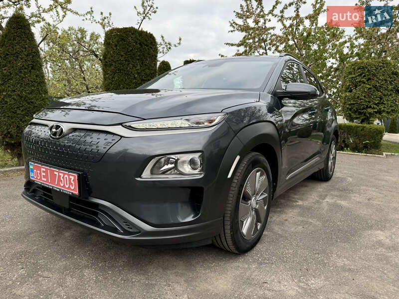 Внедорожник / Кроссовер Hyundai Kona 2020 в 