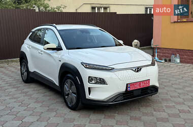 Позашляховик / Кросовер Hyundai Kona 2020 в 