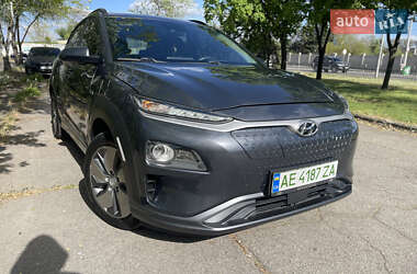 Позашляховик / Кросовер Hyundai Kona 2018 в Дніпрі