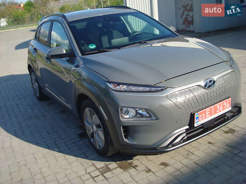 Внедорожник / Кроссовер Hyundai Kona 2020 в Шепетовке