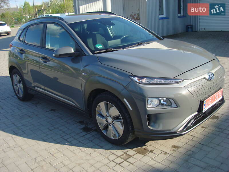Внедорожник / Кроссовер Hyundai Kona 2020 в Шепетовке