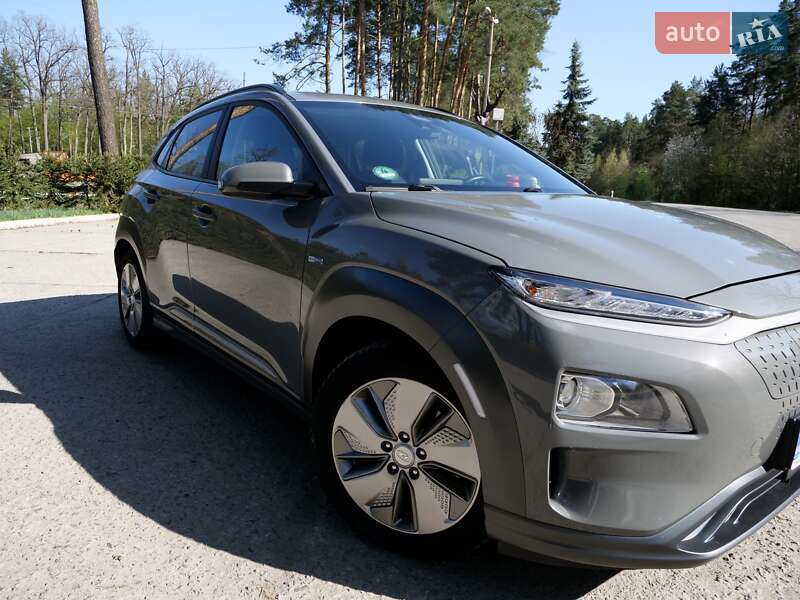 Внедорожник / Кроссовер Hyundai Kona 2020 в Шепетовке