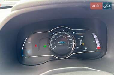 Внедорожник / Кроссовер Hyundai Kona 2020 в 