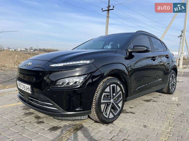 Внедорожник / Кроссовер Hyundai Kona 2022 в 