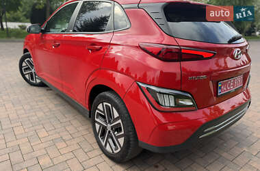 Позашляховик / Кросовер Hyundai Kona 2021 в 