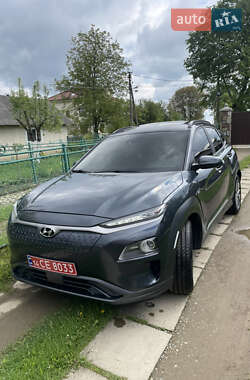Позашляховик / Кросовер Hyundai Kona 2019 в 
