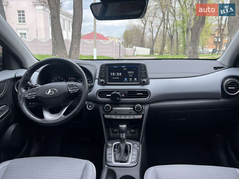 Позашляховик / Кросовер Hyundai Kona 2020 в Кам'янському