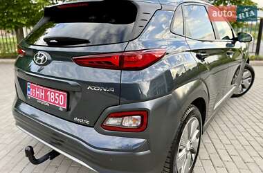 Внедорожник / Кроссовер Hyundai Kona 2020 в 