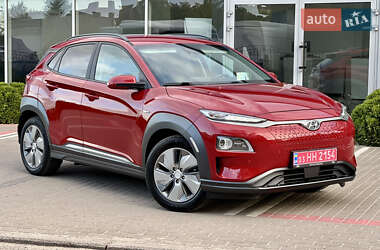 Внедорожник / Кроссовер Hyundai Kona 2020 в 