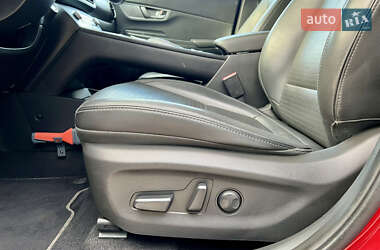 Внедорожник / Кроссовер Hyundai Kona 2020 в 