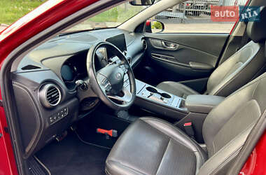 Внедорожник / Кроссовер Hyundai Kona 2020 в 
