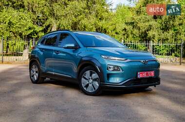 Позашляховик / Кросовер Hyundai Kona 2020 в 