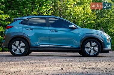 Позашляховик / Кросовер Hyundai Kona 2020 в 