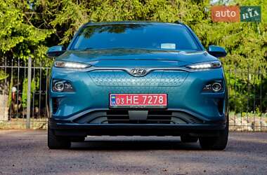 Позашляховик / Кросовер Hyundai Kona 2020 в 
